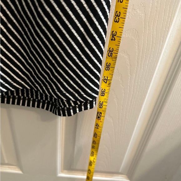 Bailey 44 Tiva Striped Sleeveless Dress With Flattering Fit Size L NWT - Picture 6 of 10